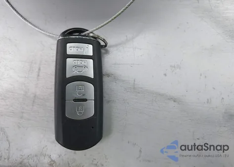 2017 Mazda Mazda3 Sport z USA, uszkodzony, nr VIN 3MZBN1U72HM108293